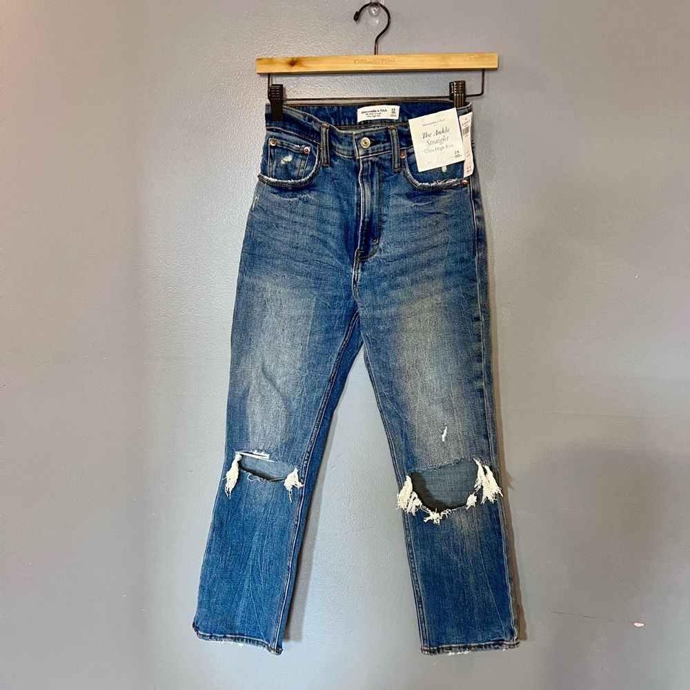 Abercrombie & Fitch The 90s Straight Ultra High Rise size 00s 24 Women's Jeans